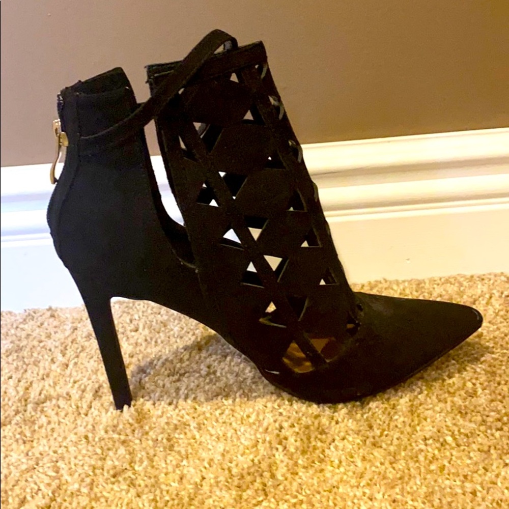 Black heels